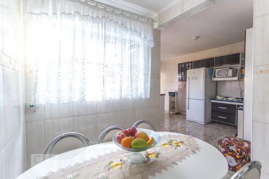 Cozinha de casa à venda com 9 quartos, 250m² em Conceição, Diadema