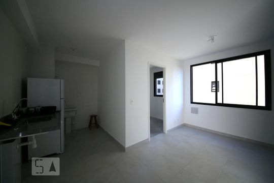 Apartamento à venda com 2 quartos, 34m² em Jurubatuba, São Paulo