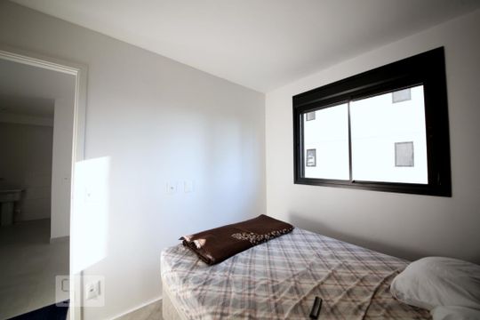 Quarto 1 de apartamento à venda com 2 quartos, 34m² em Jurubatuba, São Paulo