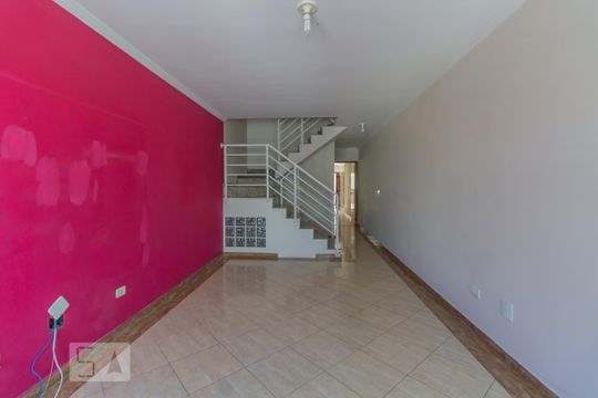Casa à venda com 3 quartos, 200m² em Chácara Mafalda, São Paulo