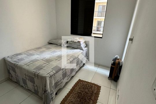 Quarto de apartamento à venda com 2 quartos, 60m² em Portal dos Gramados, Guarulhos