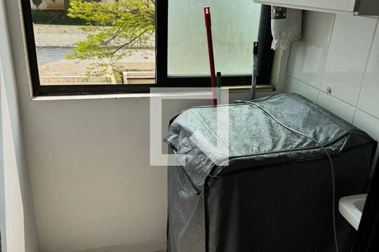 Área de Serviço de apartamento à venda com 2 quartos, 60m² em Portal dos Gramados, Guarulhos