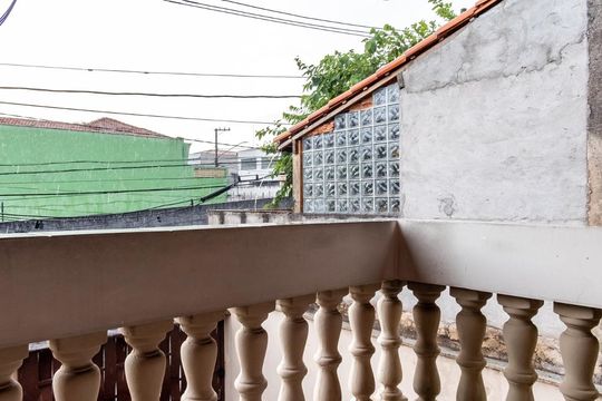 Sacada do Quarto 2 de casa para alugar com 3 quartos, 240m² em Vila Charlote, São Paulo