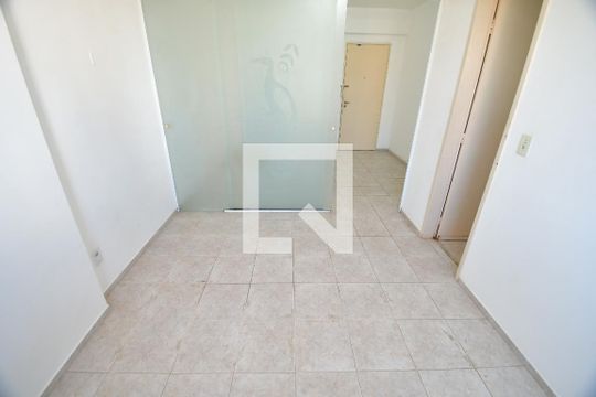 Quarto de apartamento para alugar com 1 quarto, 45m² em Botafogo, Campinas
