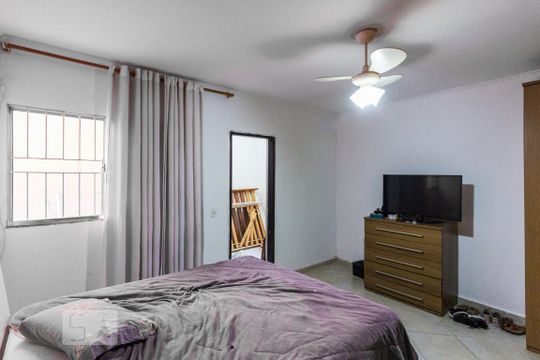 Quarto 2 de casa à venda com 2 quartos, 130m² em Imirim, São Paulo