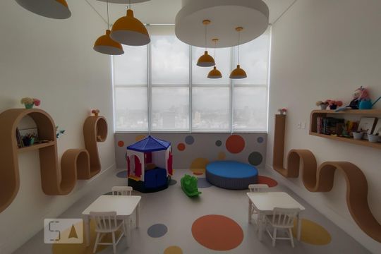 Área comum - Brinquedoteca de kitnet/studio para alugar com 1 quarto, 33m² em Centro, Osasco