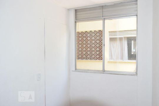 Quarto 3 de apartamento à venda com 3 quartos, 59m² em Santa Rosa, Niterói