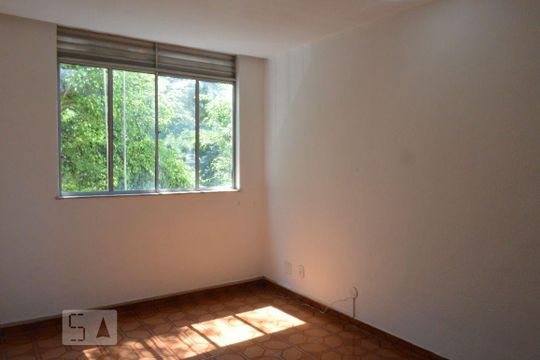 Apartamento à venda com 3 quartos, 59m² em Santa Rosa, Niterói