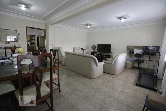 Casa à venda com 3 quartos, 138m² em Vila Nova Cachoeirinha, São Paulo