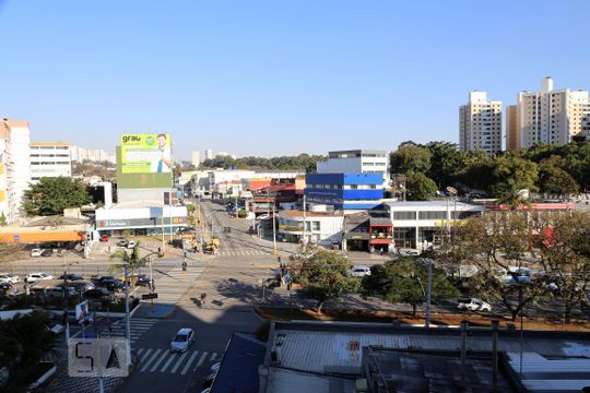 Vista do quarto 2 de apartamento para alugar com 2 quartos, 57m² em Parque Santos Dumont, Taboão da Serra