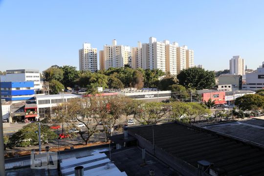 Vista da Sala de apartamento para alugar com 2 quartos, 57m² em Parque Santos Dumont, Taboão da Serra