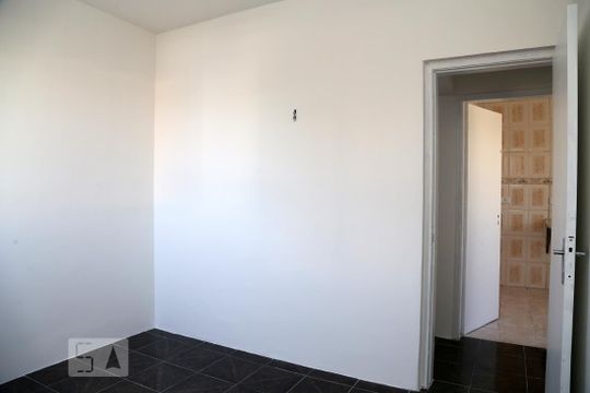Quarto 1 de apartamento para alugar com 2 quartos, 57m² em Parque Santos Dumont, Taboão da Serra
