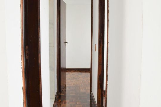 Corredor de apartamento para alugar com 2 quartos, 40m² em Taquara, Rio de Janeiro