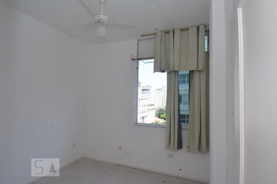 Quarto  de apartamento à venda com 1 quarto, 35m² em Copacabana, Rio de Janeiro