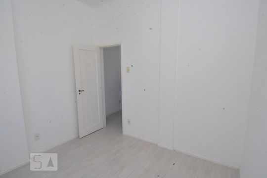 Quarto  de apartamento à venda com 1 quarto, 35m² em Copacabana, Rio de Janeiro