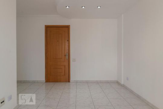 Sala de apartamento para alugar com 3 quartos, 67m² em Chácara Inglesa, São Paulo