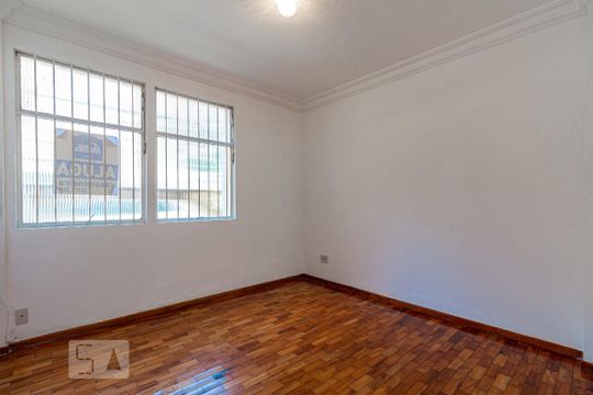 Sala de apartamento à venda com 2 quartos, 70m² em Anchieta, Belo Horizonte