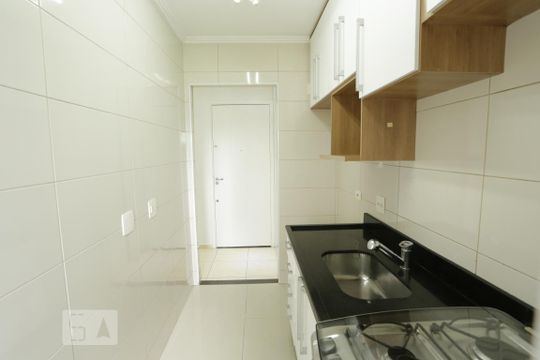 Cozinha de apartamento à venda com 3 quartos, 55m² em Vila Talarico, São Paulo
