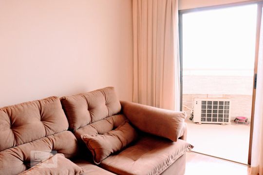 Sala de apartamento para alugar com 3 quartos, 86m² em Cambuci, São Paulo