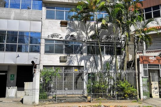 fachada da casa de casa à venda com 5 quartos, 450m² em Maracanã, Rio de Janeiro
