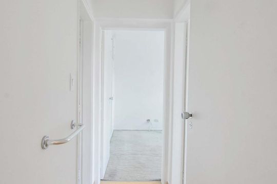 Corredor de apartamento à venda com 2 quartos, 85m² em Santo Amaro, São Paulo
