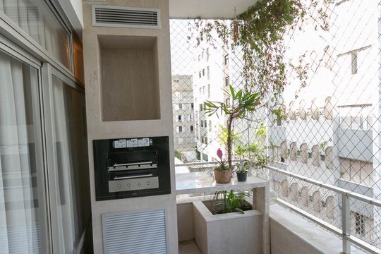 Varanda de apartamento para alugar com 4 quartos, 370m² em Funcionários, Belo Horizonte