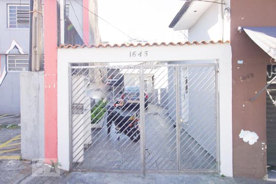 Fachada da Casa de casa à venda com 1 quarto, 300m² em Gopouva, Guarulhos
