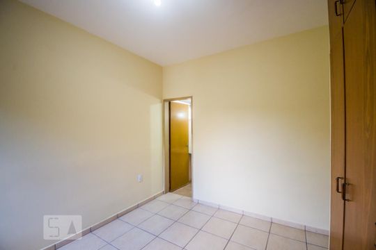 Quarto de apartamento para alugar com 1 quarto, 54m² em Vila Itapura, Campinas