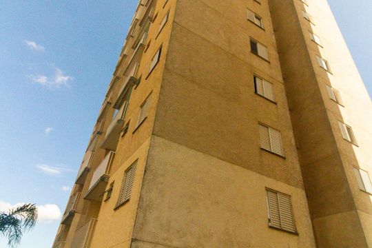 Fachada de apartamento à venda com 2 quartos, 49m² em Taboão, São Bernardo do Campo