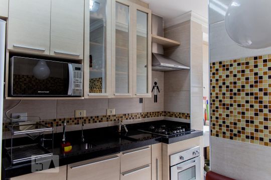 Cozinha de apartamento à venda com 3 quartos, 75m² em Vila Pires, Santo André
