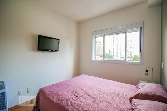 Suíte  de apartamento à venda com 1 quarto, 49m² em Vila Cordeiro, São Paulo