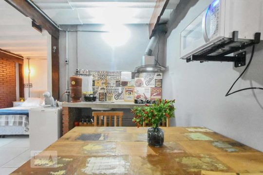 Cozinha de kitnet/studio para alugar com 1 quarto, 59m² em Vila Congonhas, São Paulo