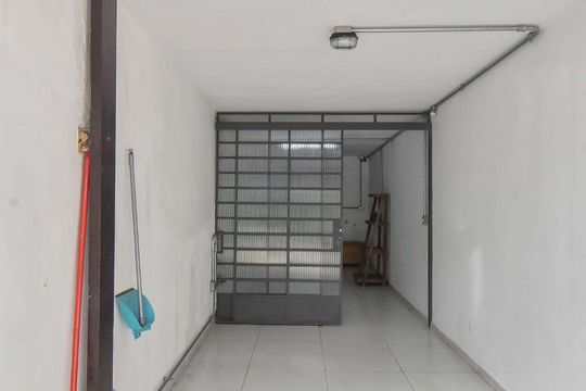 Garagem de kitnet/studio para alugar com 1 quarto, 59m² em Vila Congonhas, São Paulo