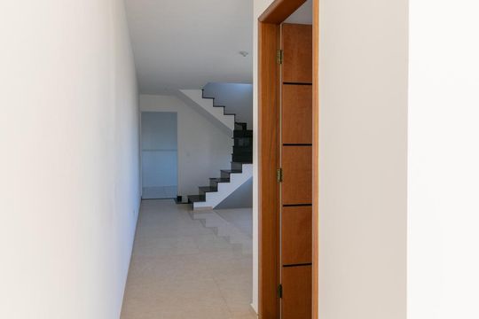 Corredor de casa à venda com 5 quartos, 330m² em Vila Matilde, São Paulo