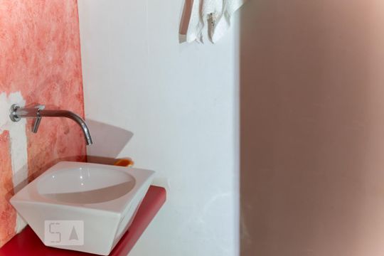 Lavabo de casa à venda com 7 quartos, 480m² em Jardim Três Marias, São Paulo