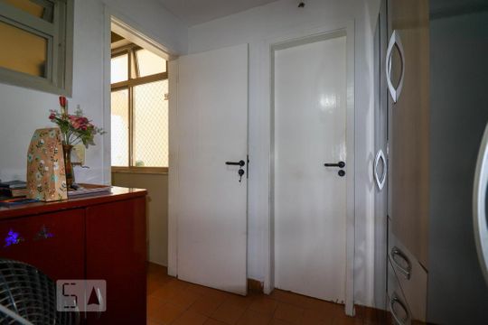 Quarto de Serviço de apartamento à venda com 3 quartos, 178m² em Grajaú, Rio de Janeiro