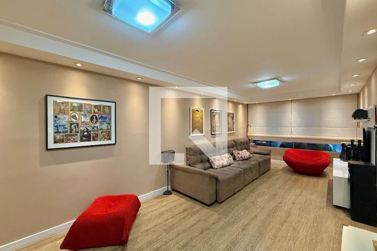 Sala  de casa à venda com 3 quartos, 174m² em Santo Amaro, São Paulo