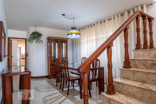 Sala de Jantar de casa à venda com 3 quartos, 150m² em Santa Teresinha, São Paulo
