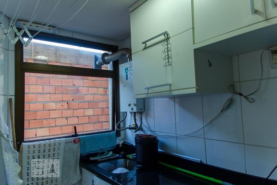 Área de Serviço de apartamento para alugar com 3 quartos, 155m² em Marechal Rondon, Canoas