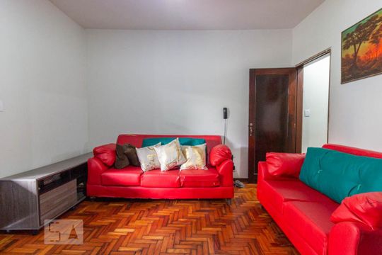 Quarto 1 de casa para alugar com 3 quartos, 250m² em Pinheiros, São Paulo