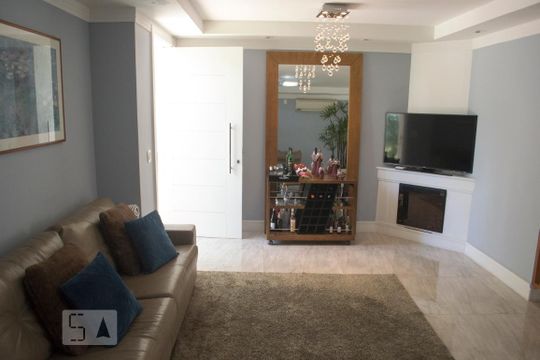 Sala de casa de condomínio à venda com 4 quartos, 300m² em Jardim Colombo, São Paulo