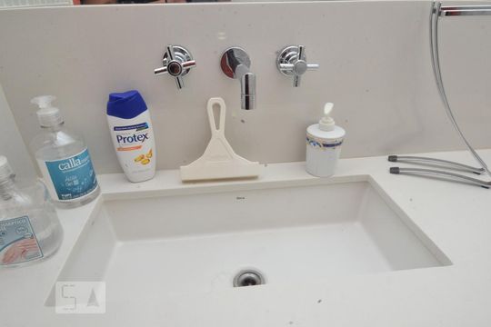 Lavabo de apartamento à venda com 3 quartos, 203m² em Copacabana, Rio de Janeiro
