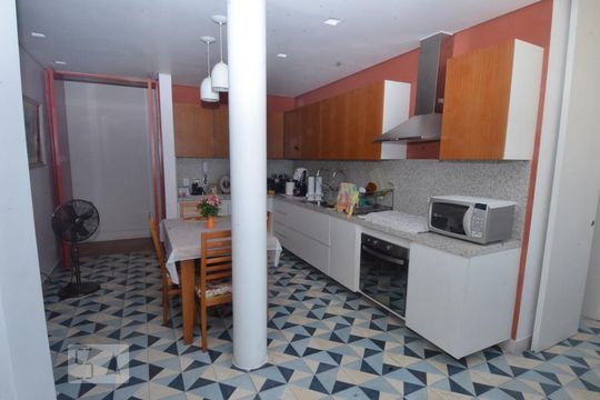 Cozinha de apartamento à venda com 3 quartos, 203m² em Copacabana, Rio de Janeiro