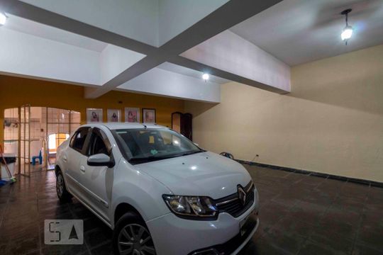 Garagem de casa para alugar com 3 quartos, 440m² em Jardim Maringá, São Paulo