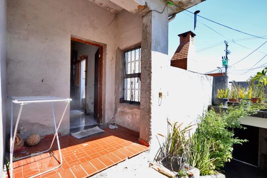 varanda de casa à venda com 2 quartos, 300m² em Alto da Lapa, São Paulo