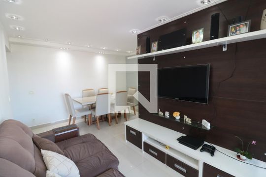 Sala de apartamento para alugar com 3 quartos, 80m² em Tatuapé, São Paulo