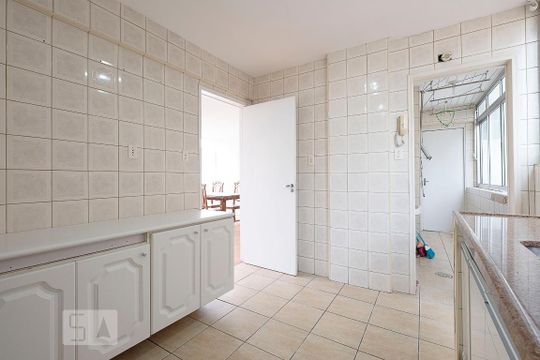 Cozinha de apartamento para alugar com 3 quartos, 110m² em Jardim Paulista, São Paulo