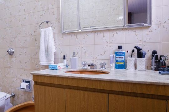Banheiro Suíte de casa à venda com 3 quartos, 250m² em Sumaré, São Paulo