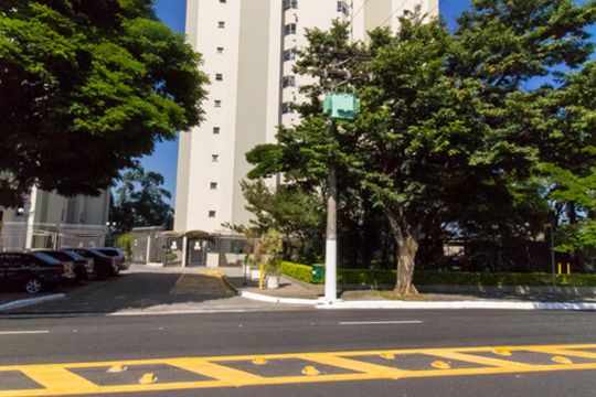 Fachada de apartamento à venda com 3 quartos, 75m² em Jardim Iris, São Paulo
