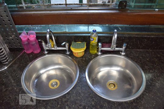 Cozinha - Torneira de casa à venda com 3 quartos, 287m² em Jacarepaguá, Rio de Janeiro